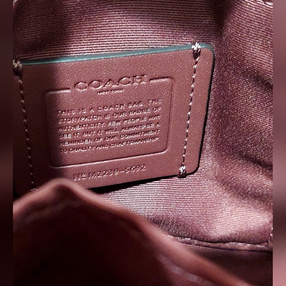 Coach Mini Crossbody (NWOT) Never Used. New. Price Is Negotiable - Picture 17 of 17